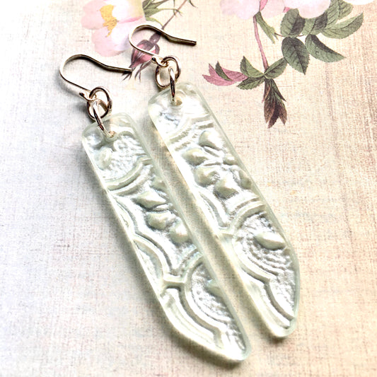 Pearl Lace Glass Earrings - samanthajoyglass