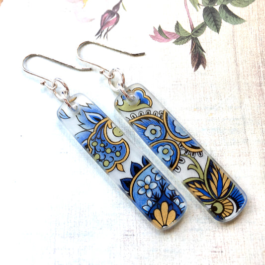Blue Paisley Glass Earrings - samanthajoyglass