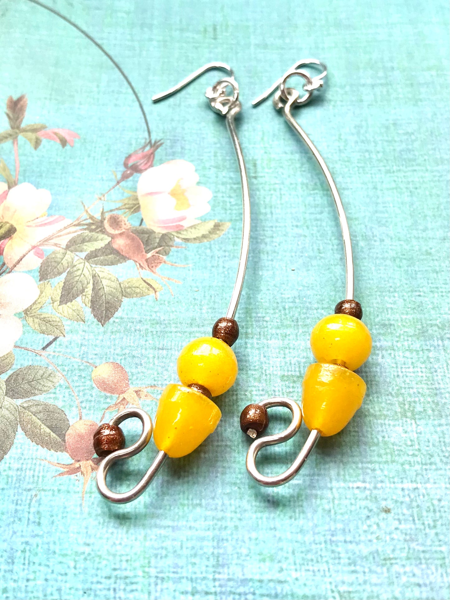Vintage Yellow Glass and Sterling Silver Earrings - samanthajoyglass